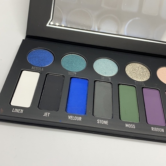 Kat Von D MetalMatte Metal Matte Palette - Picture 3 of 6